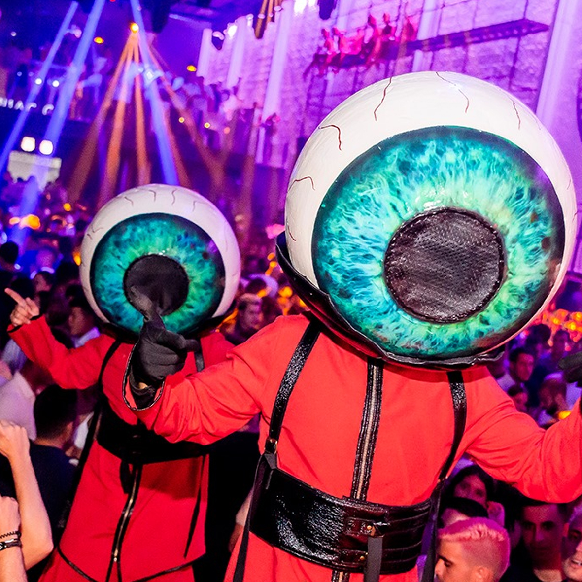 Aliens performance masseventos 6