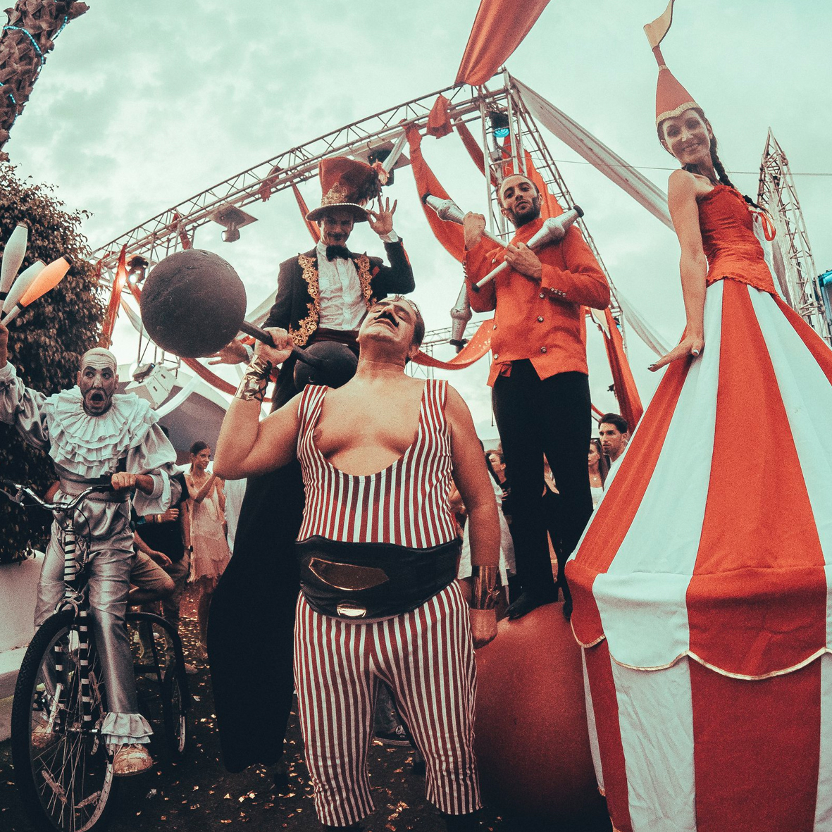 circus performance masseventos